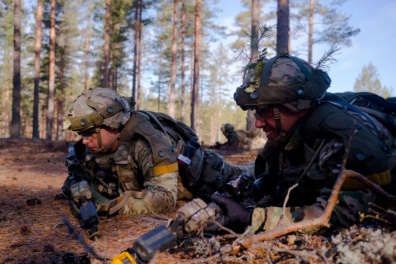 U.S. Soldiers of Apache Troop, 1st Squadron, 2nd Cavalry - NARA & DVIDS ...