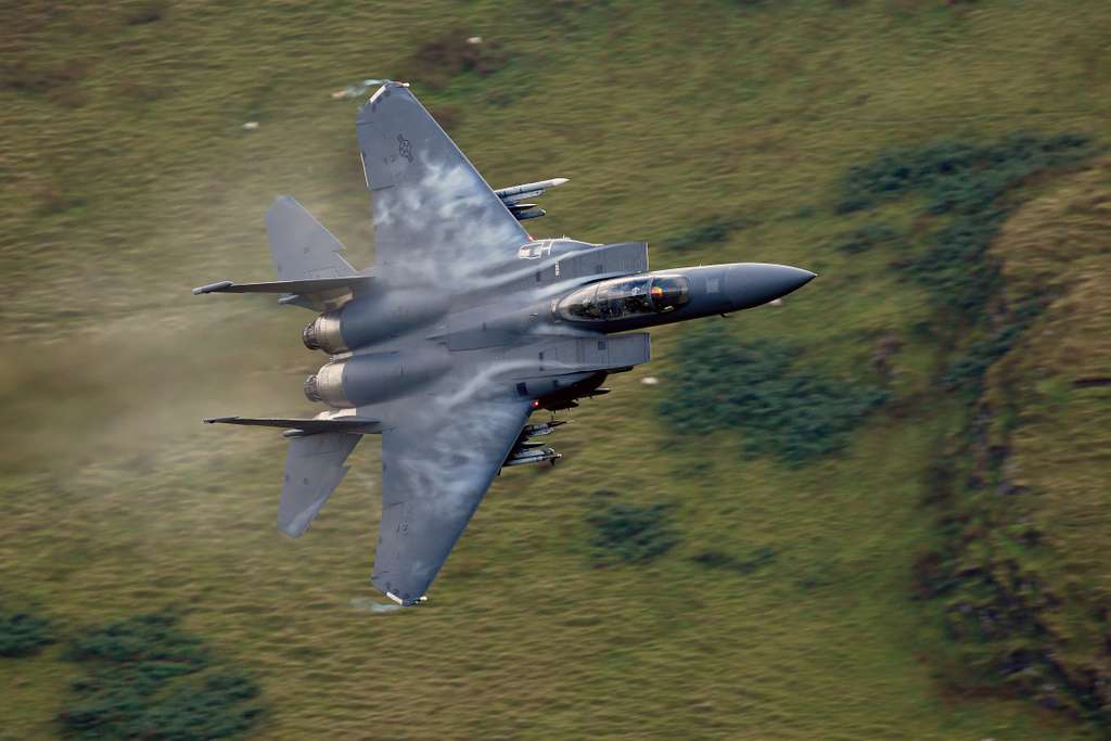 A 48th Fighter Wing F-15E Strike Eagle maneuvers through - NARA & DVIDS ...