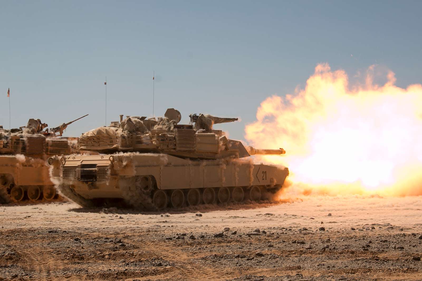 An M1A2 Abrams Main Battle Tank crew assigned to 3rd - NARA & DVIDS ...