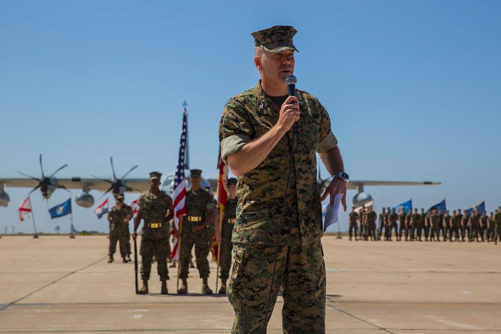 Col. William Swan, outgoing commanding officer of Marine - PICRYL ...