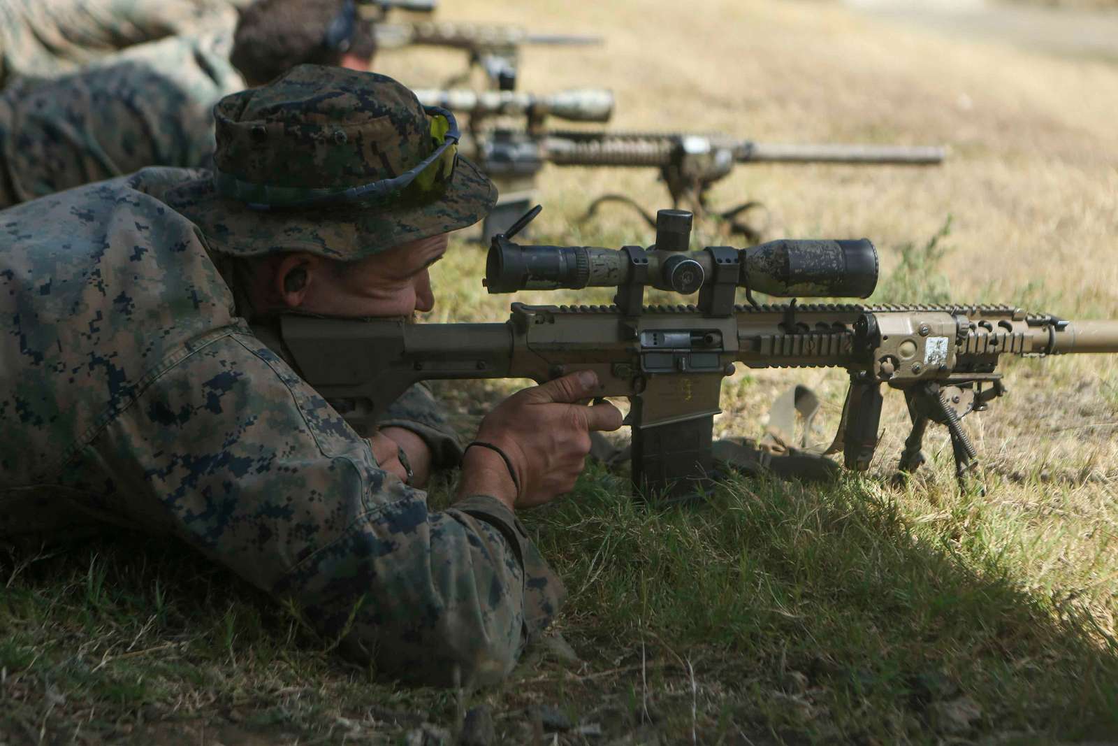 MARINE CORPS TRAINING AREA BELLOWS, HAWAII – Snipers - NARA & DVIDS ...