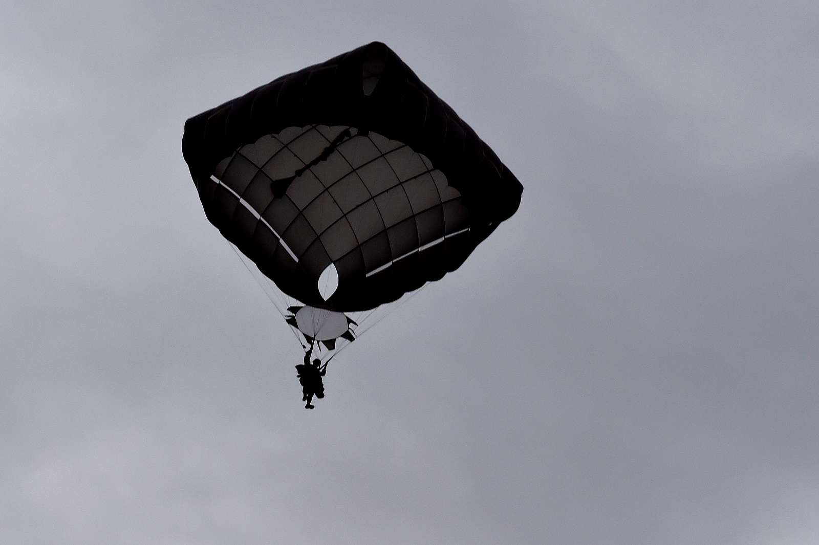 DVIDS - Images - Service members participate in Chicago Bears Salute to  Service game [Image 18 of 34]