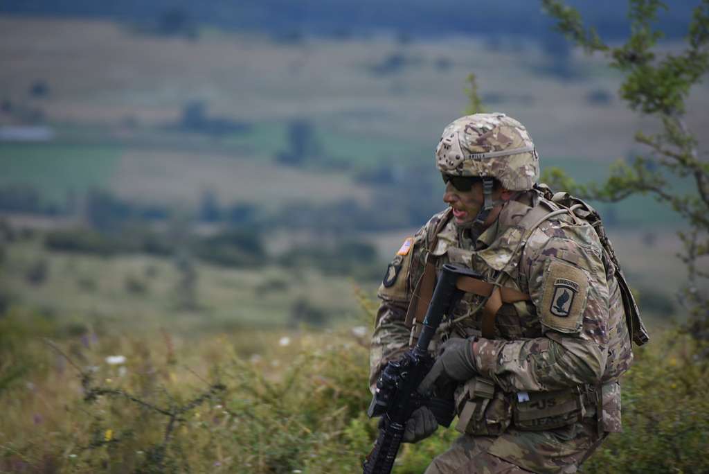 U.s. Army Paratroopers From 1st Battalion, 143rd Infantry - Picryl 