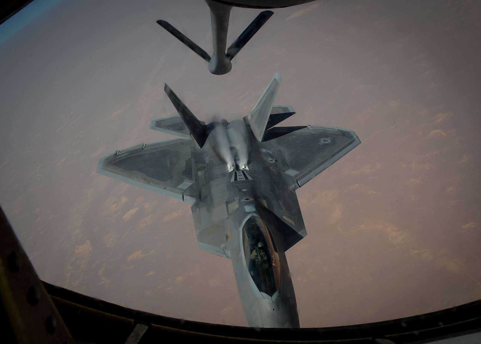 A U.S. Air Force F-22 Raptor Departs After Receiving - NARA & DVIDS ...