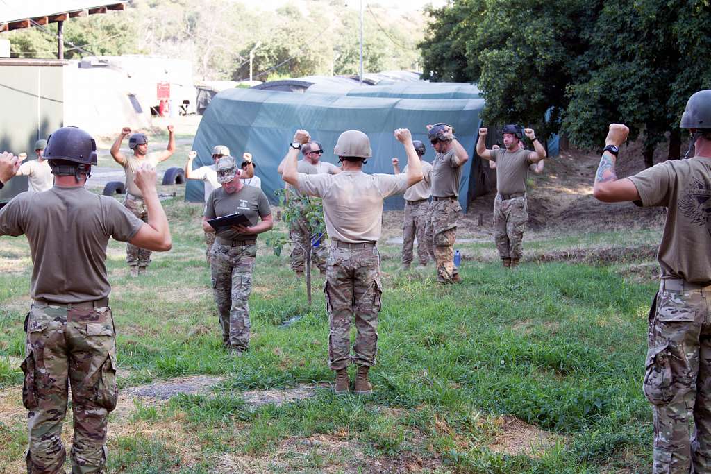 A Georgian special operations forces jumpmaster leads - NARA & DVIDS ...