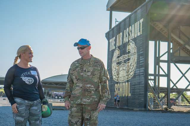 DVIDS - Images - 2018 Titans Salute to Service [Image 3 of 5]