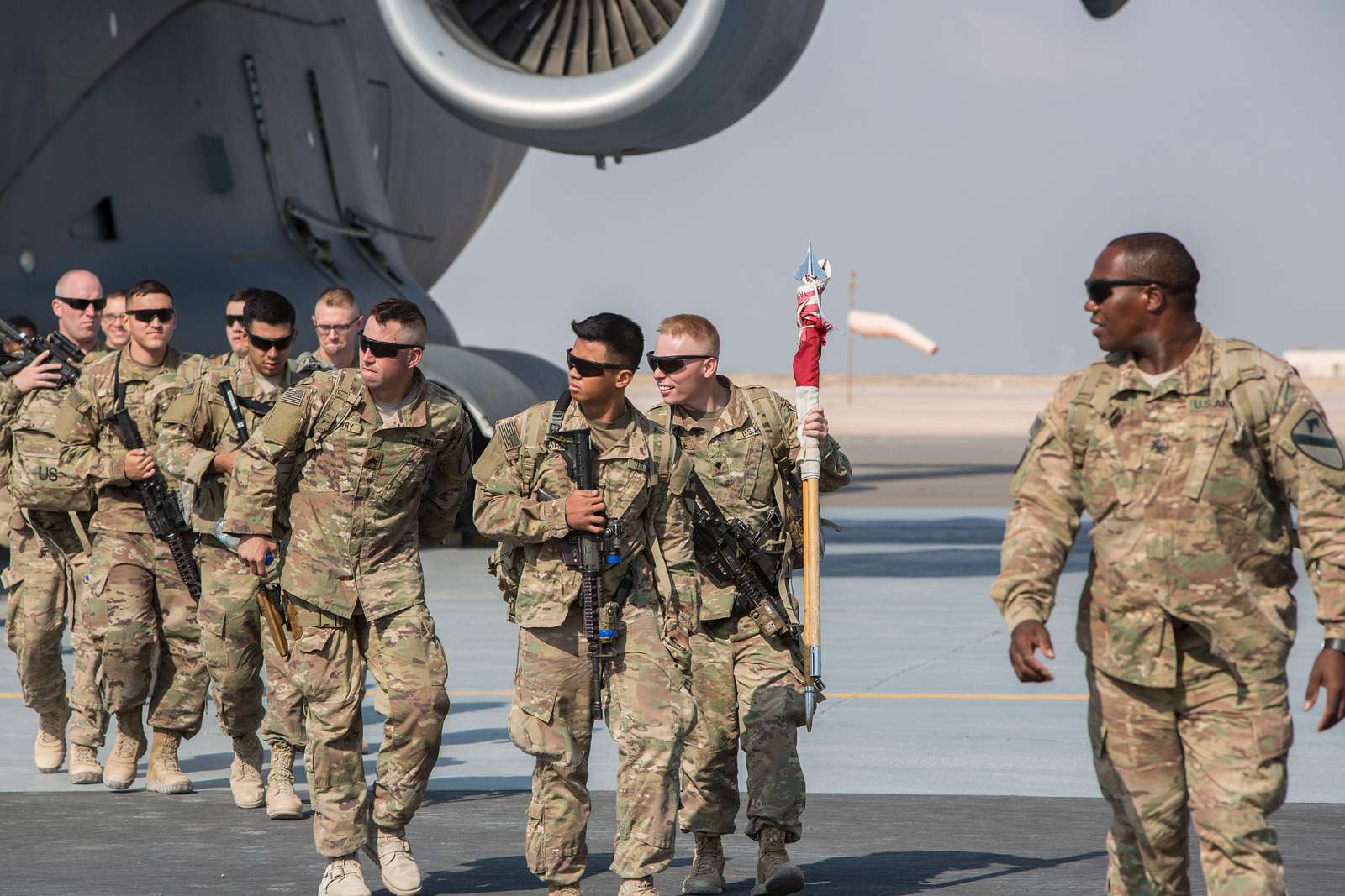 Soldiers from 2nd Battalion, 7th Cavalry Regiment, - NARA & DVIDS ...