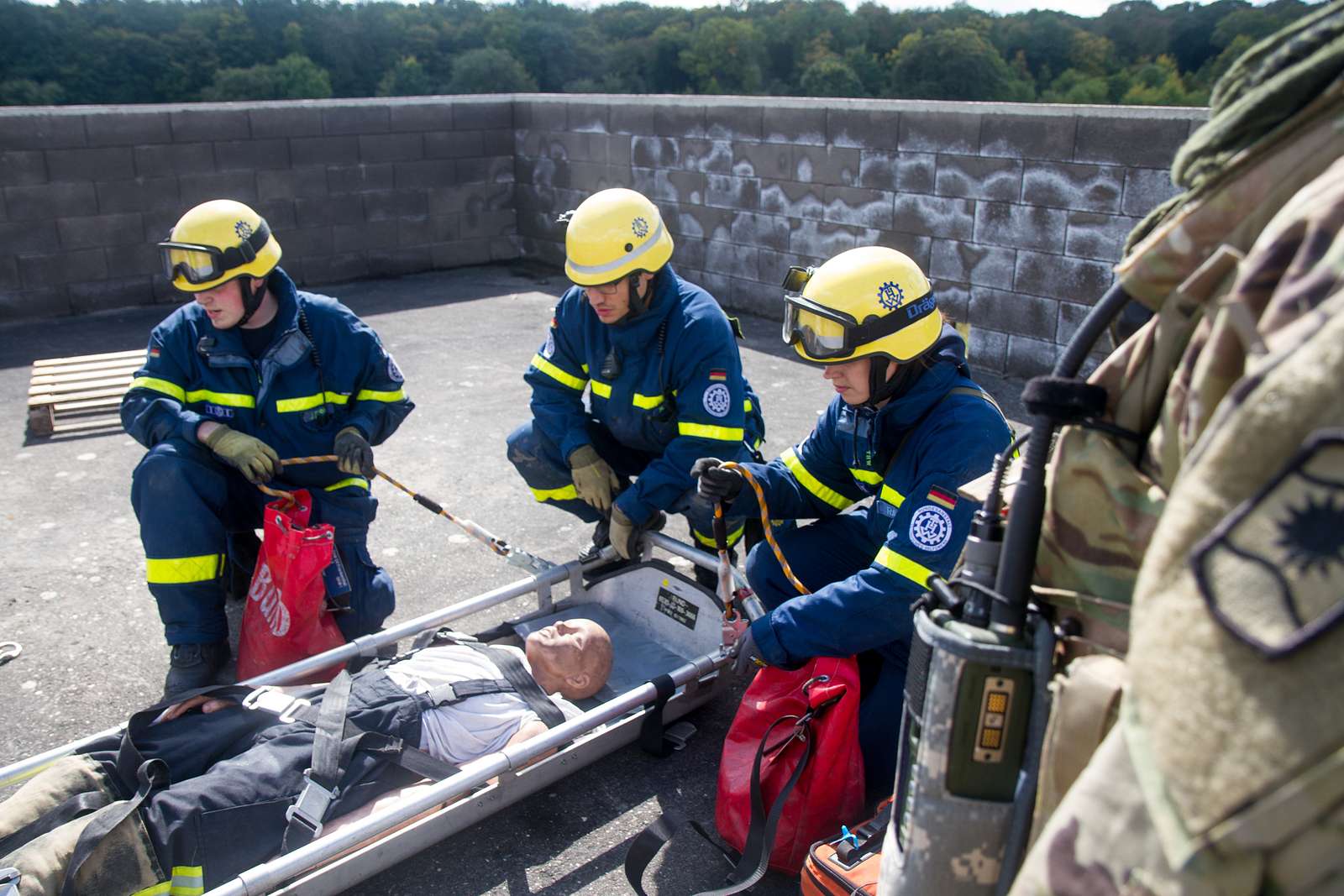 A member of Bundesanstalt Technisches Hilfswerk in - NARA & DVIDS ...