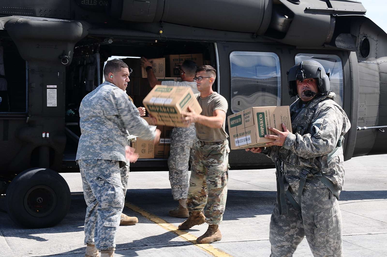 Citizen-Soldiers from the Puerto Rico National Guard - NARA & DVIDS ...