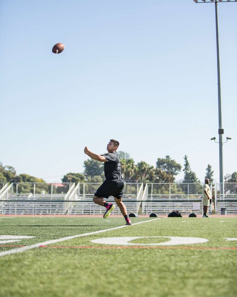 DVIDS - Images - 2017 Football Combine [Image 8 of 17]