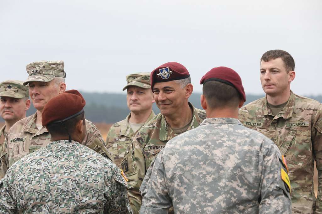 U.S. Army Lt. Gen. Stephen J. Townsend, commanding - NARA & DVIDS ...