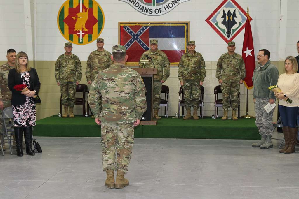 112th Military Police Battalion Receives New Commander - NARA & DVIDS ...