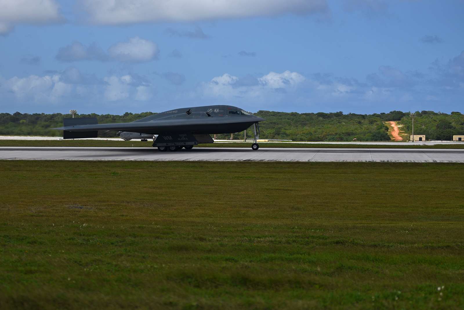 A U.S. Air Force B-2 Spirit Taxis After Landing Jan. - NARA & DVIDS ...