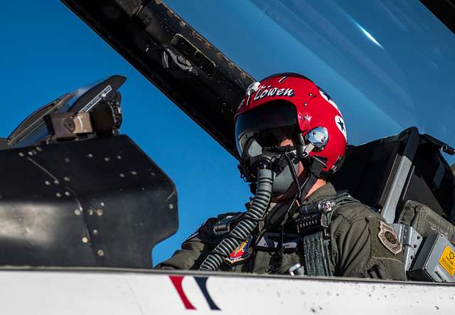 Lt. Col. Kevin Walsh, Thunderbird 1 Commander/Leader, - PICRYL - Public ...