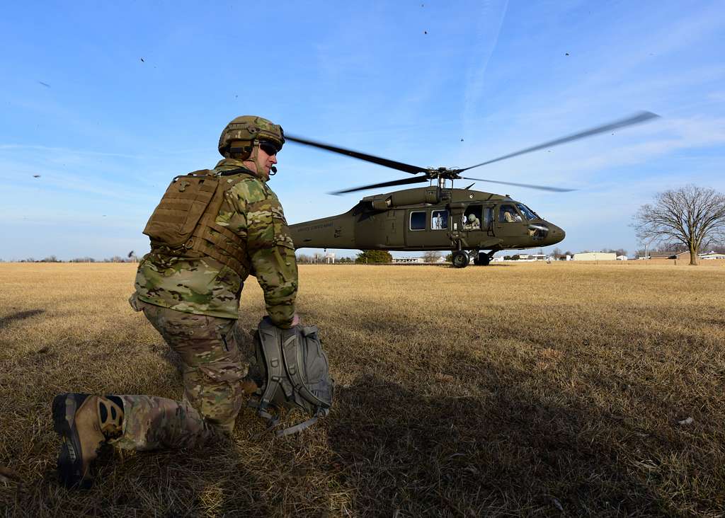 A Joint Terminal Attack Controller assigned to the - NARA & DVIDS ...