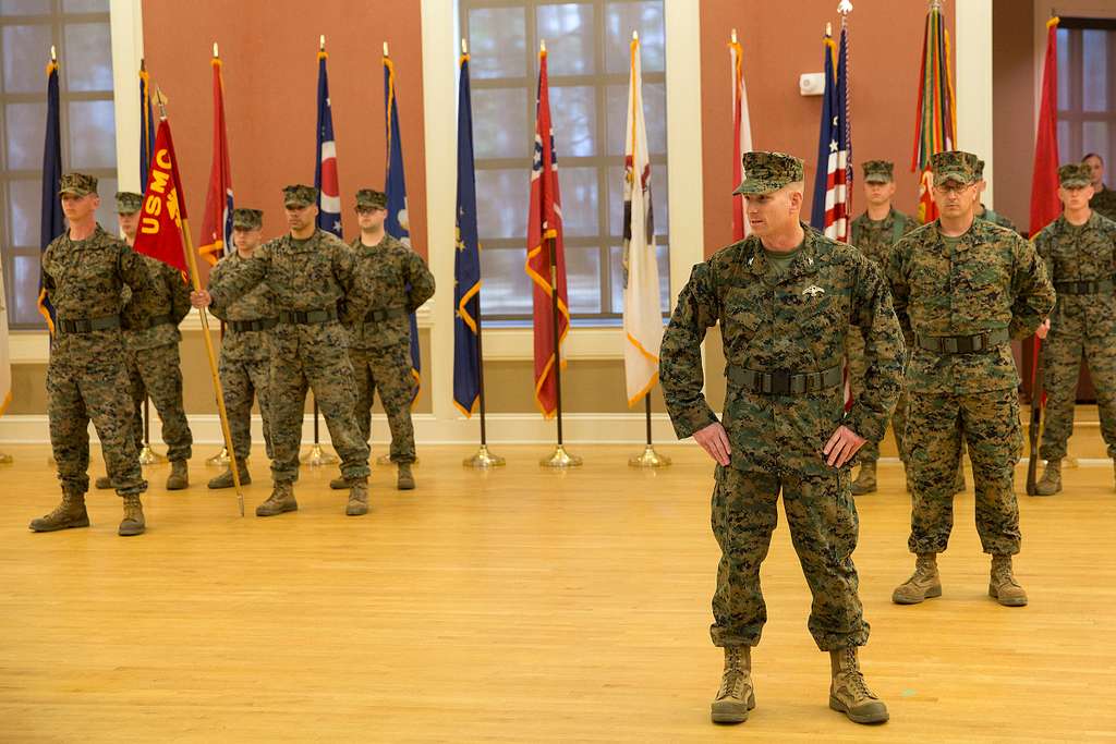 U.S. Marine Corps Col. Eric Cloutier, commanding officer, - PICRYL ...