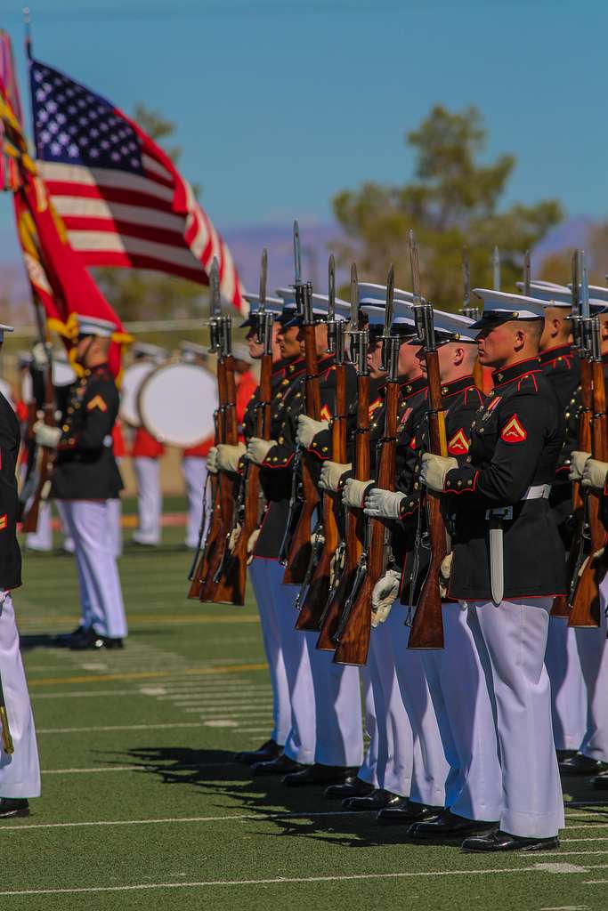 https://cdn2.picryl.com/photo/2018/03/14/marines-with-the-us-marine-corps-silent-drill-platoon-aa1c32-1024.jpg