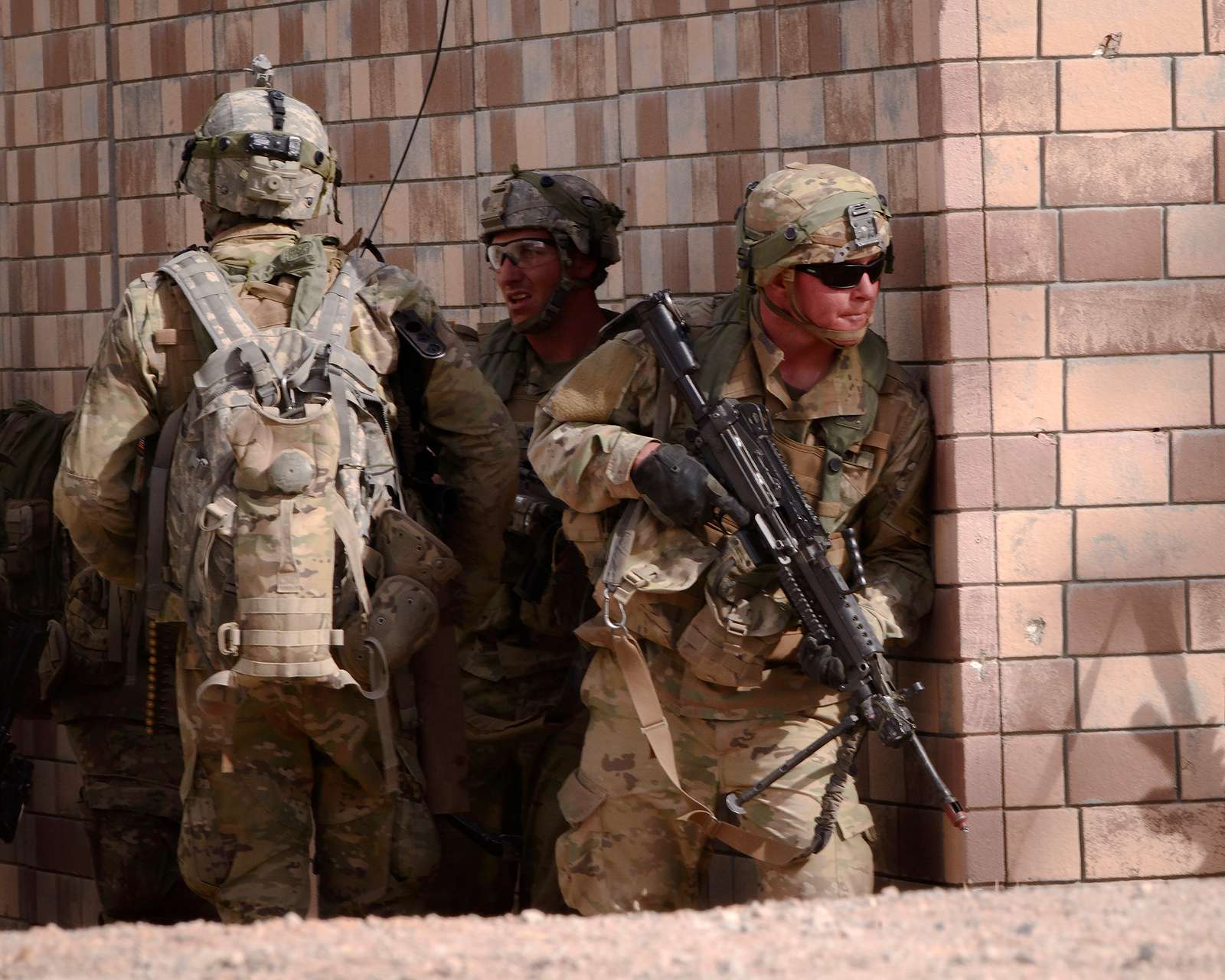 “Ready First” Soldiers from 1st Stryker Brigade Combat - NARA & DVIDS ...