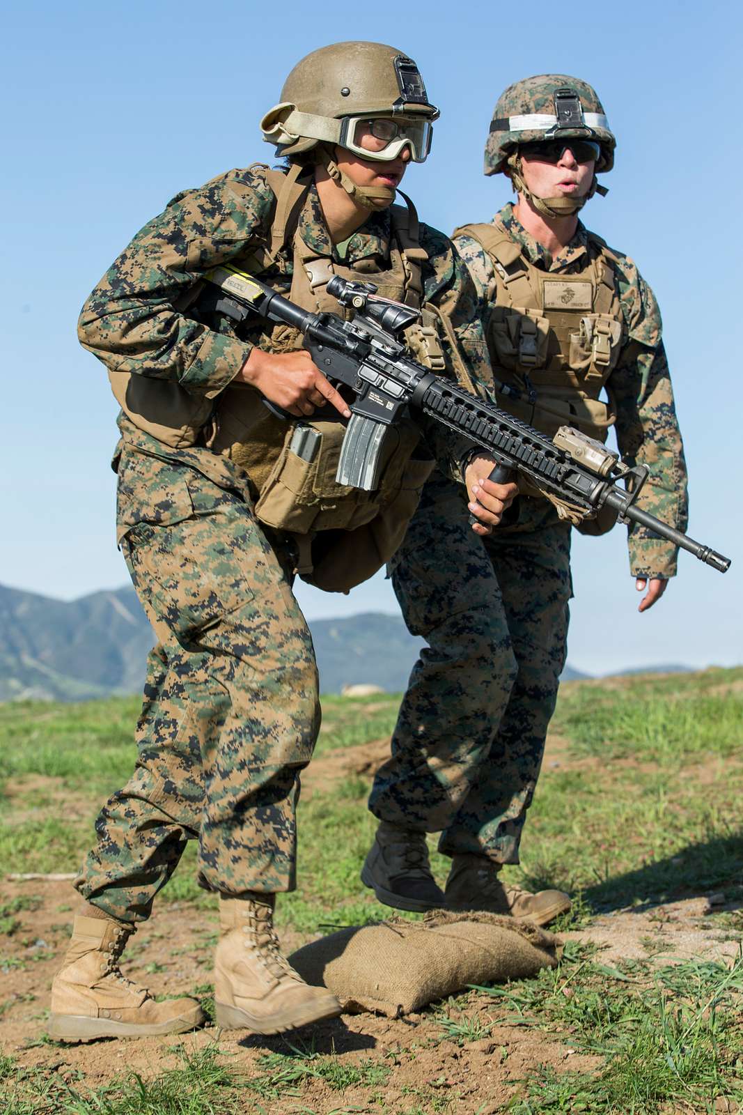 A U.S. Marine, with Golf Company, Marine Combat Training - NARA & DVIDS ...