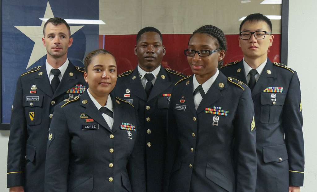 Five soldiers from 1st Cavalry Division Sustainment - NARA & DVIDS ...