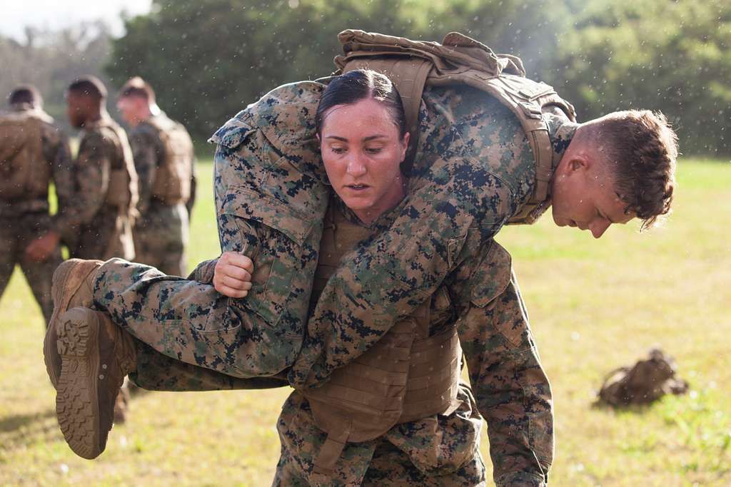 U.S. Marine Corps 2nd Lt. Cathleen O’Brian, an artillery - PICRYL ...