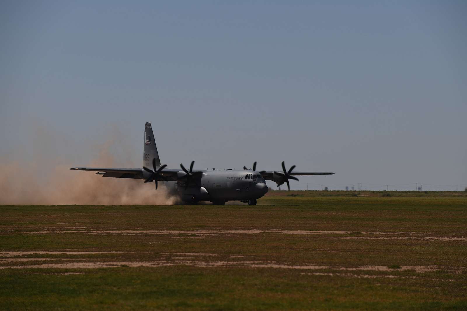 A C-130J Super Hercules conducts the first dirt landing - NARA & DVIDS ...