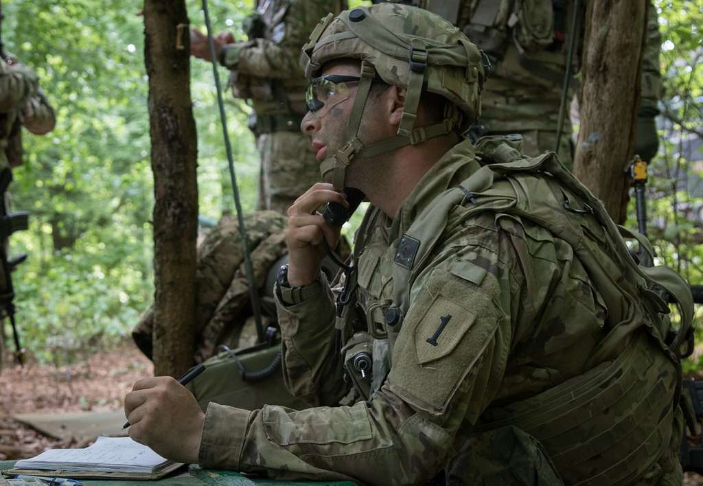 U.S. Army 2nd Lt. Michael Gans, an infantry officer - NARA & DVIDS ...