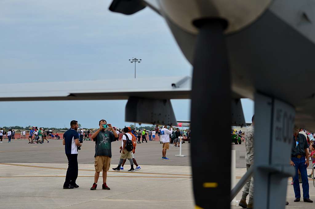 Creech Airmen Display The MQ-9 Reaper At MacDill Air - PICRYL Public ...