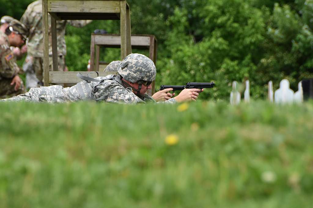 12 2100 Mig Soldiers Complete Annual Weapons Qualification Images Picryl Public Domain Media