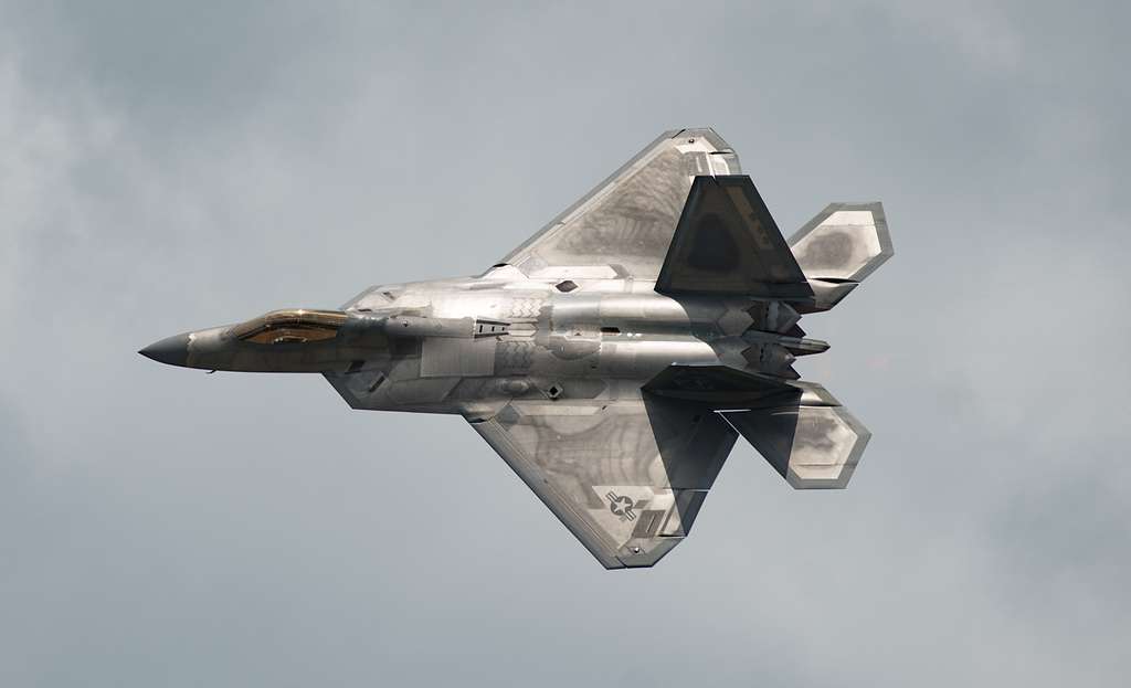 U.S. Air Force Maj. Paul “Loco” Lopez, F-22 Raptor - PICRYL - Public ...