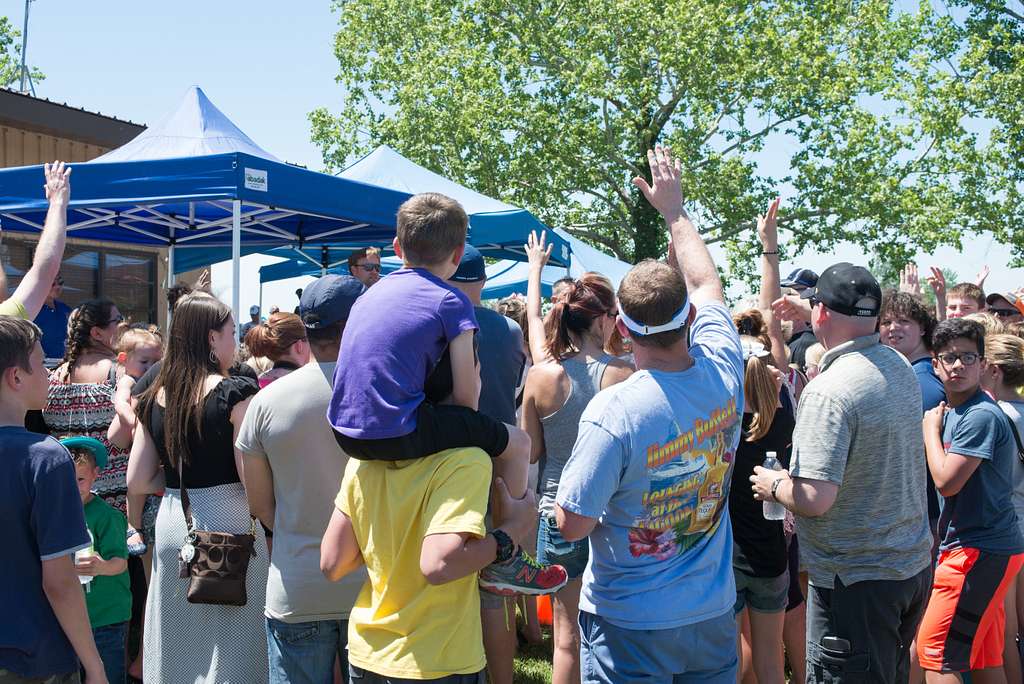 Storm Chasers show Military Appreciation > Offutt Air Force Base