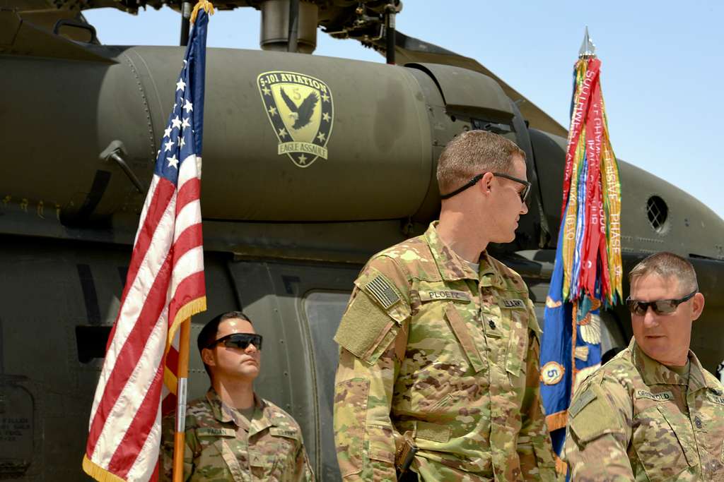 Lt. Col. Nicholas Ploetz and Command Sgt. Maj. Jon - PICRYL - Public ...