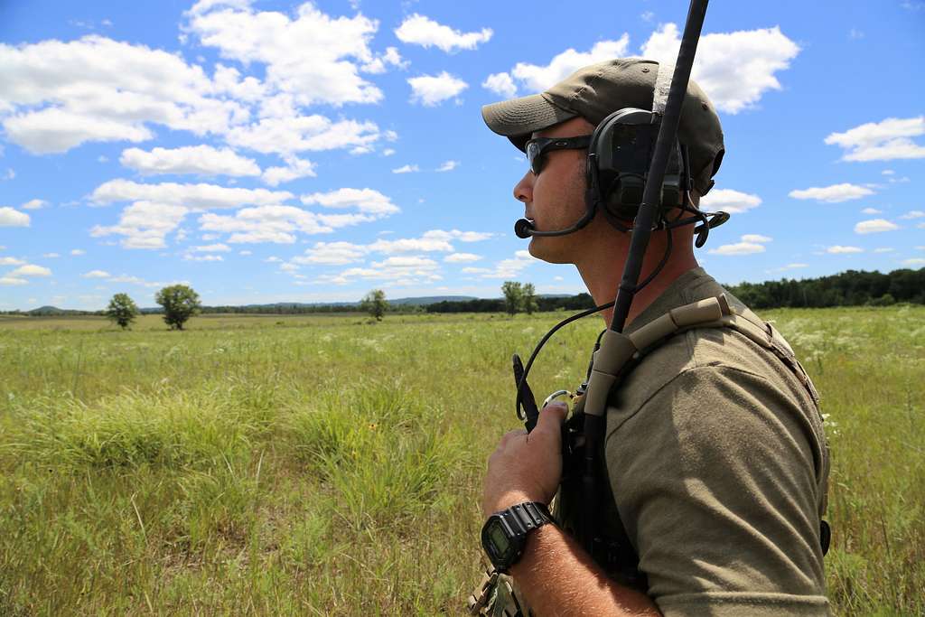 A combat controller with the 125th Special Tactics - PICRYL - Public ...