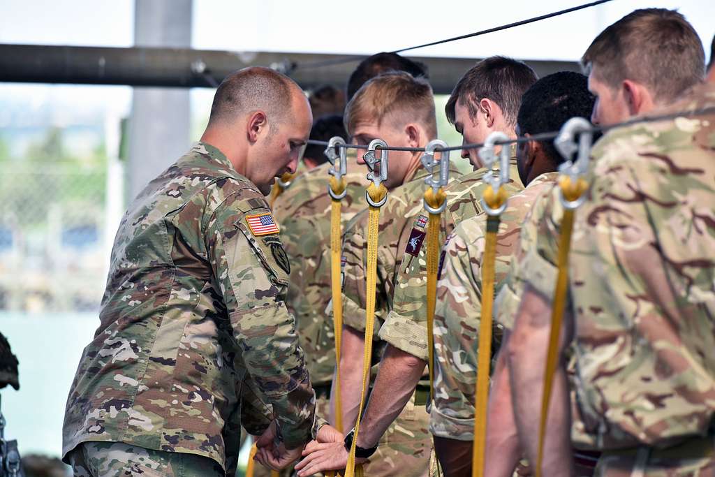 A U.S. Army Paratrooper Assigned To 173rd Airborne - NARA & DVIDS ...