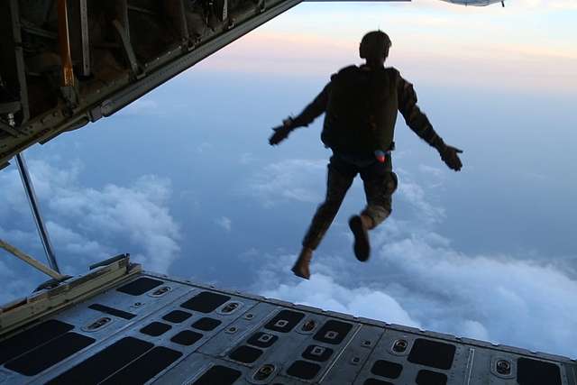 A Special Amphibious Reconnaissance Corpsman with the - PICRYL Public ...