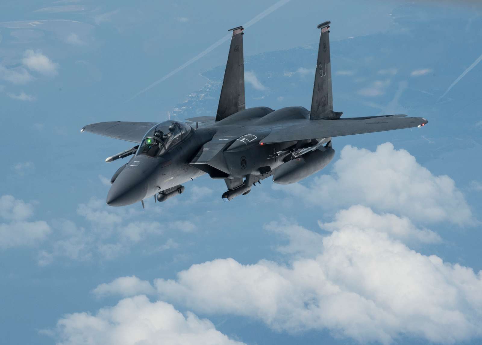 An F-15E Strike Eagle with the 4th Fighter Wing at - NARA & DVIDS ...