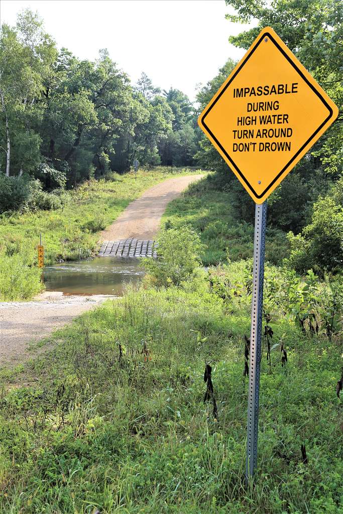 People Crossing Road Warning Sign - 24x18 - (CA) W54-Special