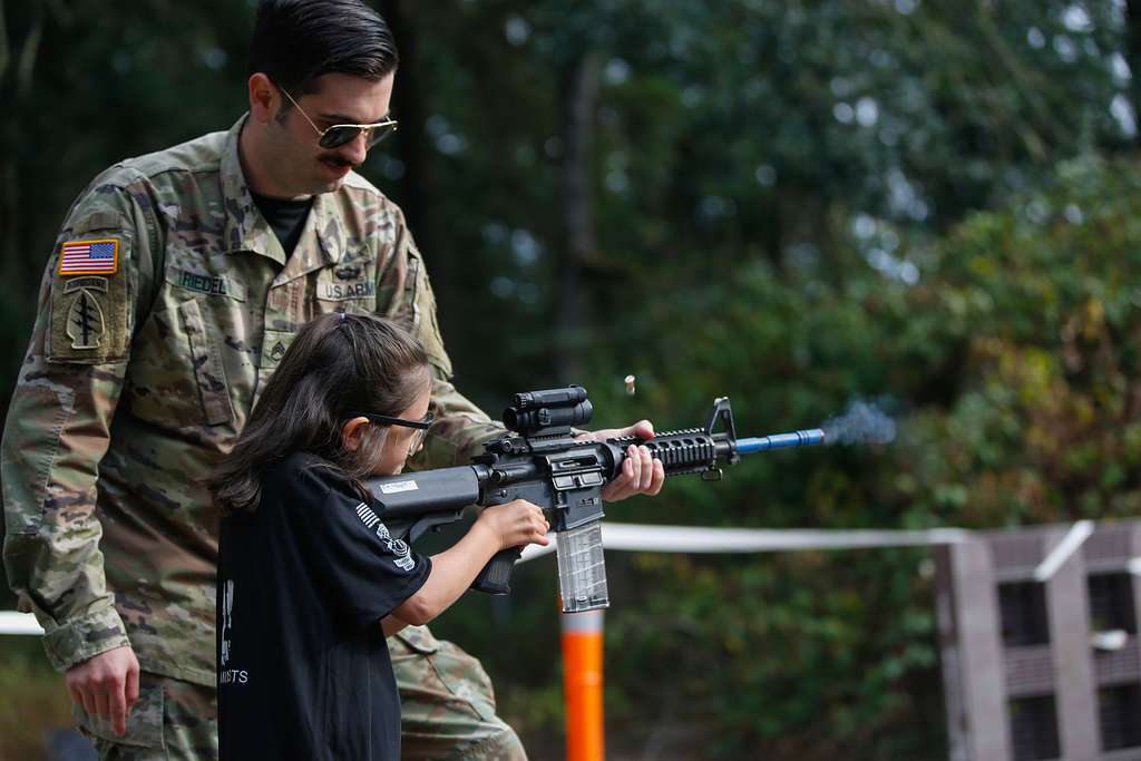 DVIDS - Images - 1st SFG (A) Receive Seattle Seahawks Salute to