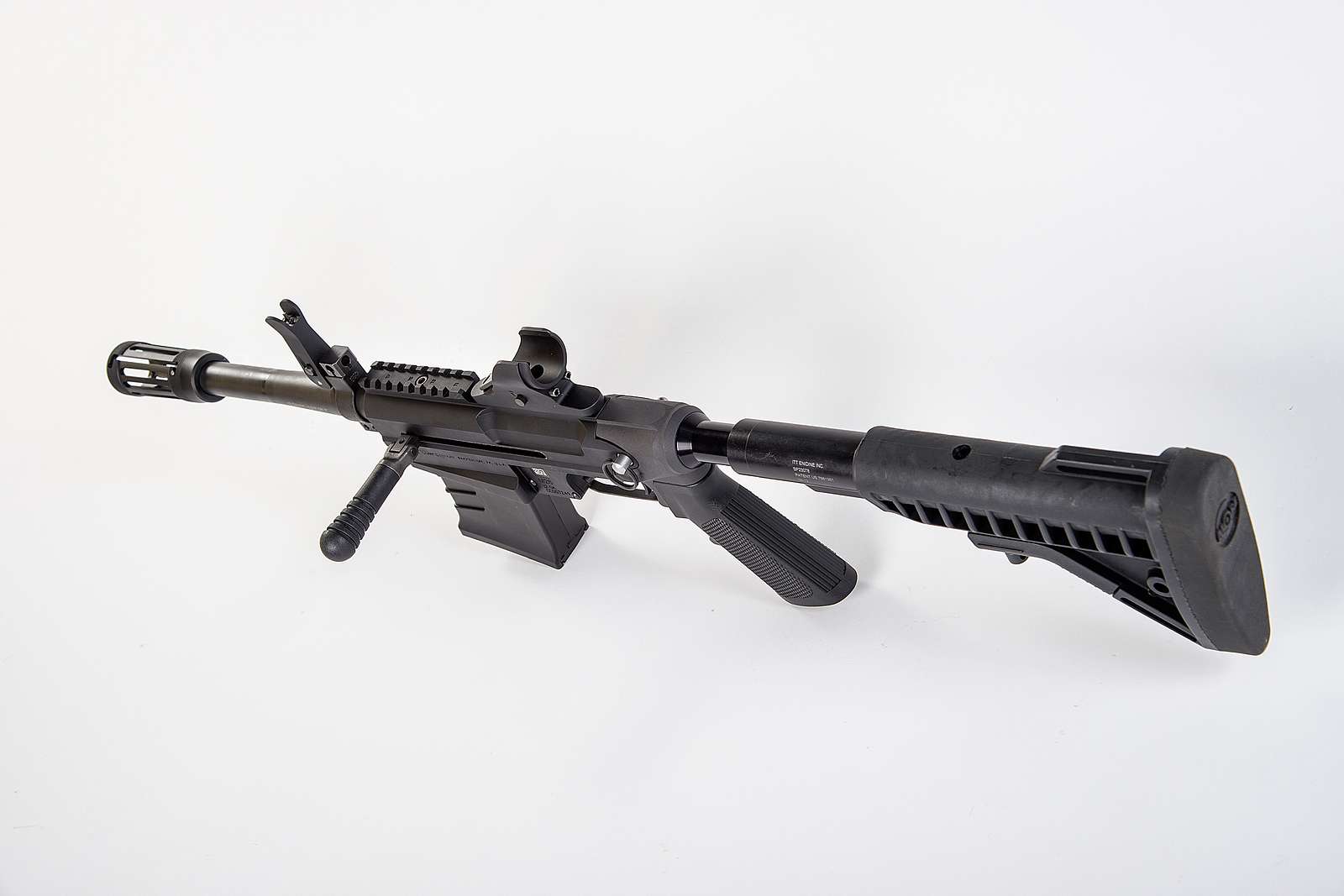 The M26 Modular Accessory Shotgun System (MASS) is - NARA & DVIDS ...