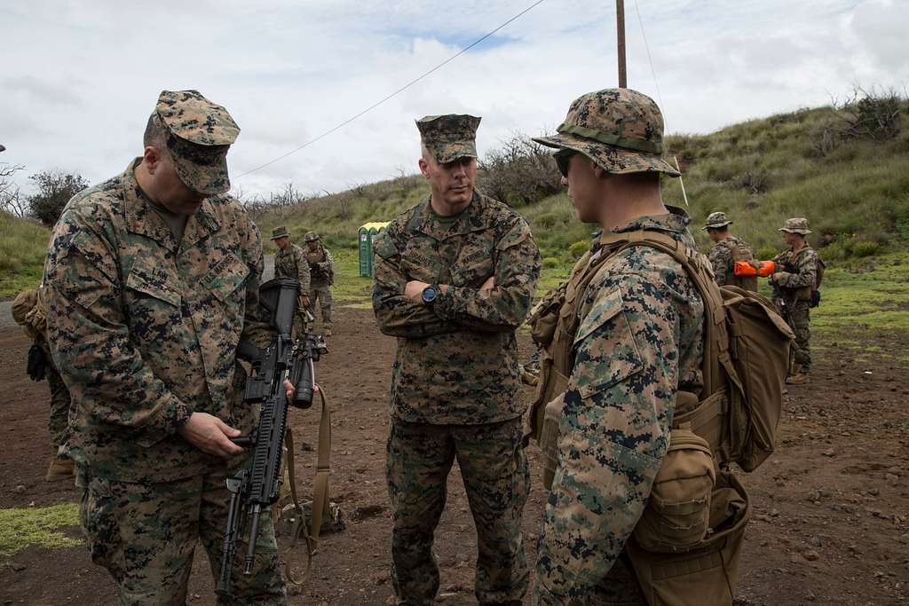 U.S. Marine Corps Sgt. Maj. Dennis Bradley, sergeant - PICRYL Public ...