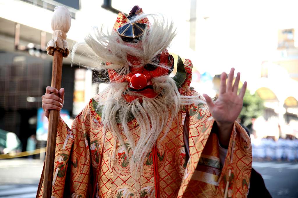 A Japanese local dressed in a “Tengu” costume poses - PICRYL Public ...