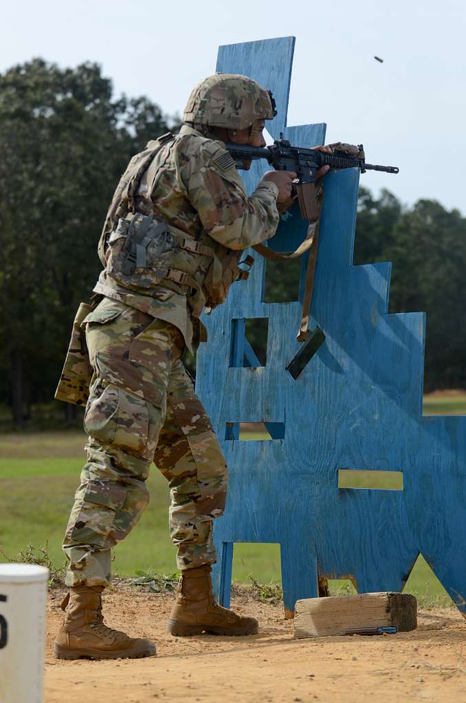 U.S. Army Pvt. Christian Venzor, stationed at Fort - NARA & DVIDS ...