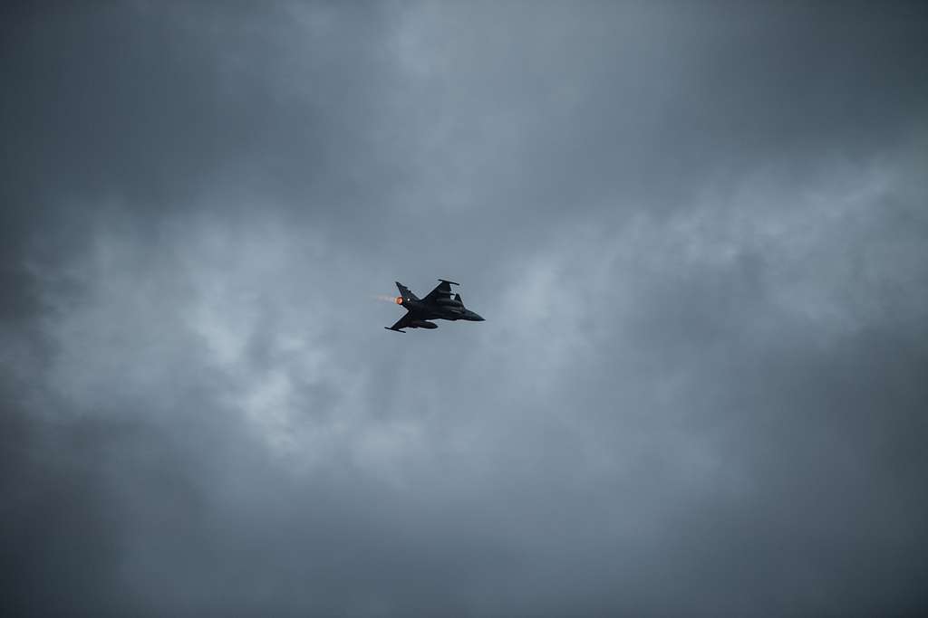 Swedish JAS 39 Gripen with full afterburner right after - NARA & DVIDS ...