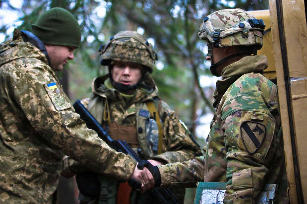 Cyb3r army. Российский боец Вооруженных сил.