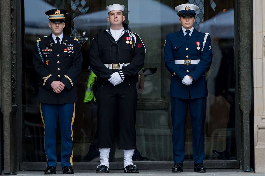 DVIDS - Images - Pfc. Dustin R. Miller and Spc. Christopher Seaman Tomb  Guard Identification Badge Ceremony [Image 6 of 6]