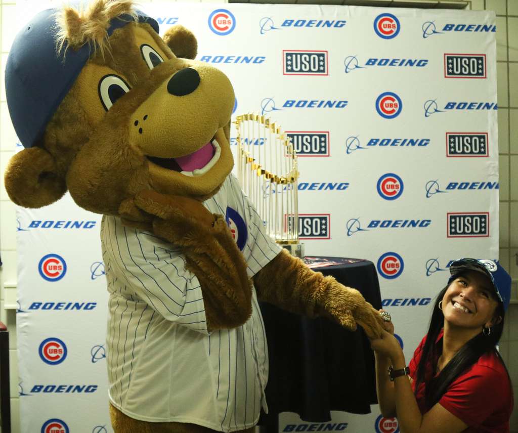 DVIDS - Images - U.S. Soldiers, families meet Chicago Cubs mascot [Image 8  of 8]