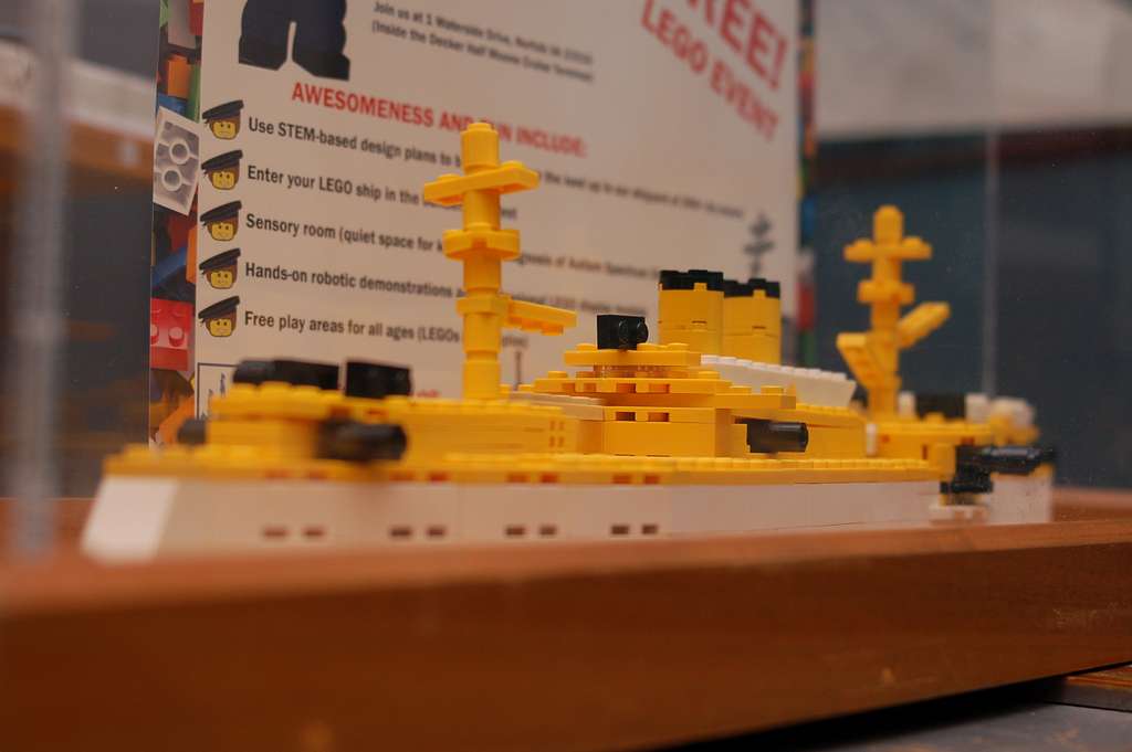 Detailed LEGO models of the USS Wisconsin (BB 64), - PICRYL Public ...