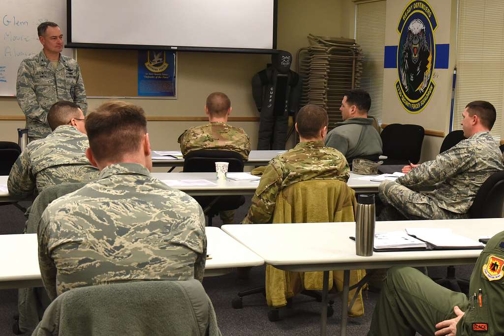 U.S. Air Force Colonel Jeff Smith, 173rd Fighter Wing - NARA & DVIDS ...