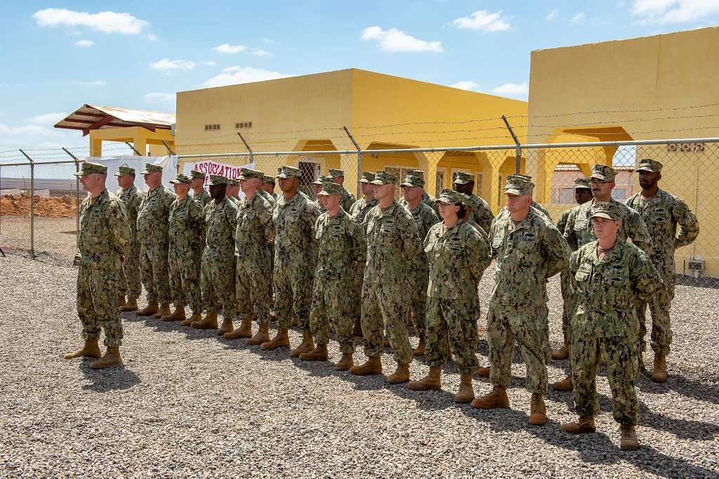 ALI OUNE, Djibouti - U.S. Navy Seabees from Naval Mobile - PICRYL ...