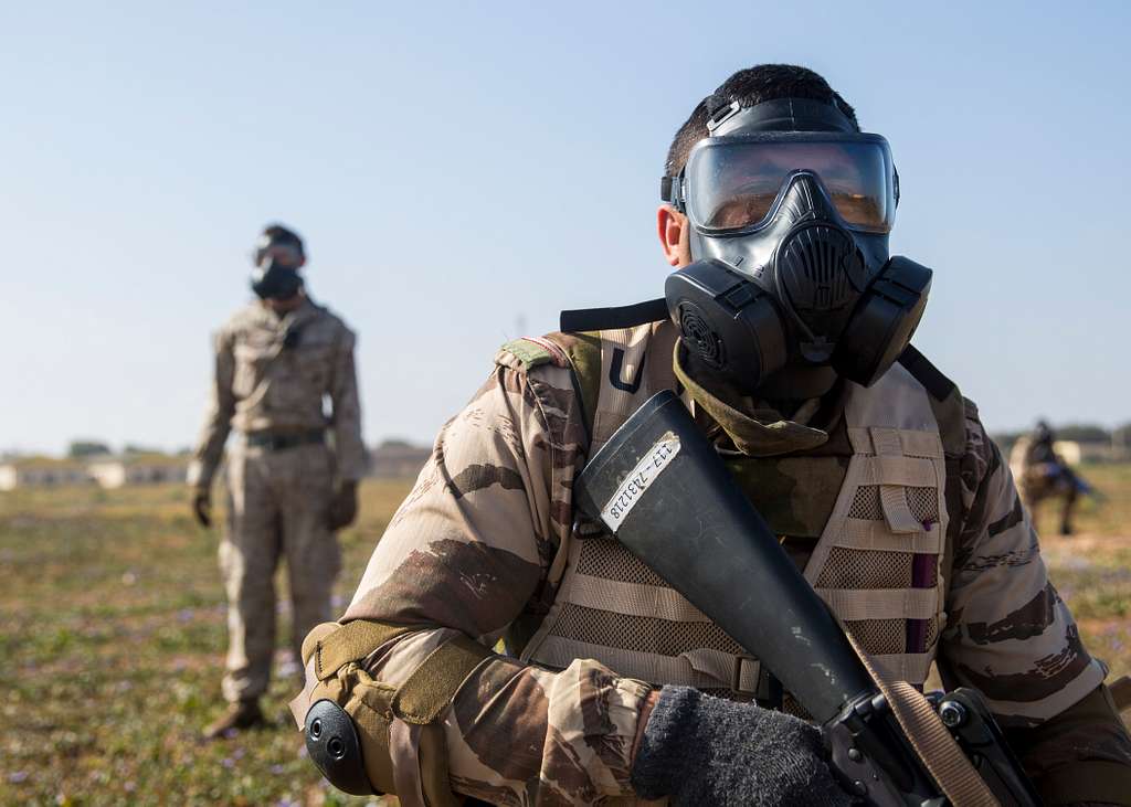 A member of the Moroccan special operations forces - NARA & DVIDS ...